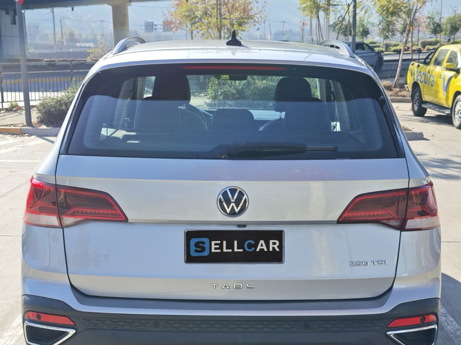 Volkswagen TAOS 2023 - Foto 4 de 14