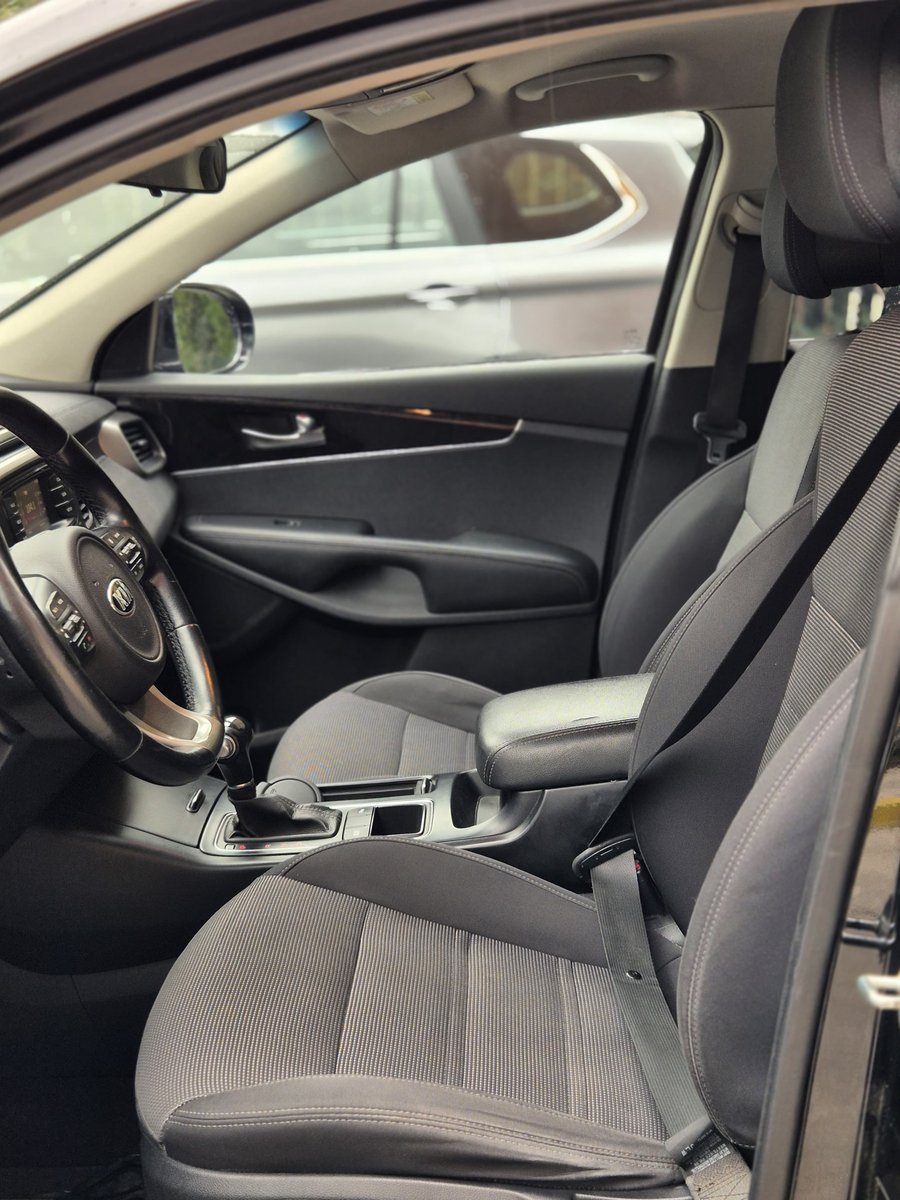 Kia SORENTO 2015 - Imagen 11 de 17