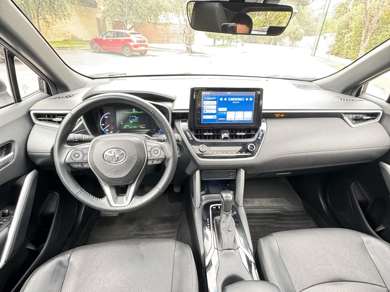Toyota COROLLA CROSS 2023 - Imagen 8 de 14