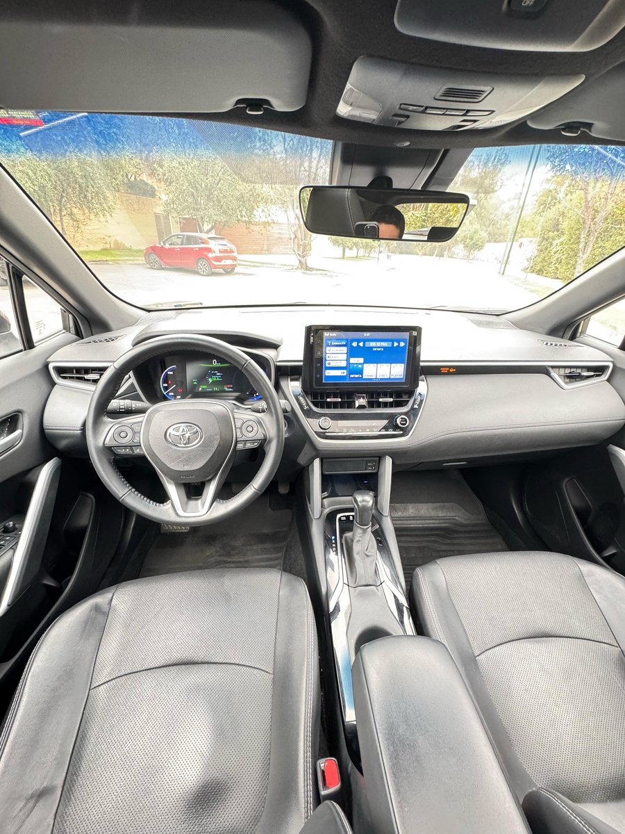Toyota COROLLA CROSS 2023 - Imagen 8 de 14