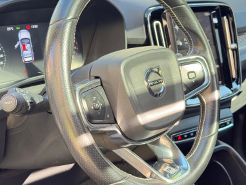 Volvo XC40 2020 - Imagen 8 de 13
