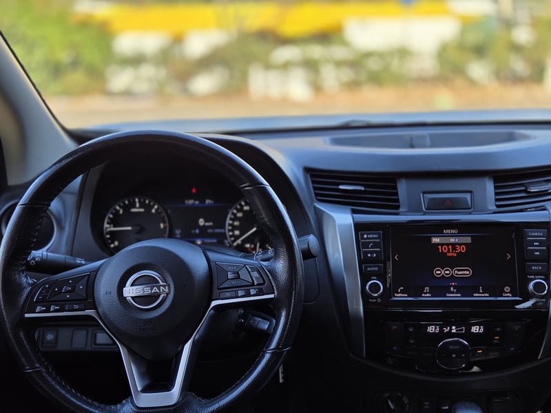 Nissan NAVARA 2023 - Imagen 5 de 13
