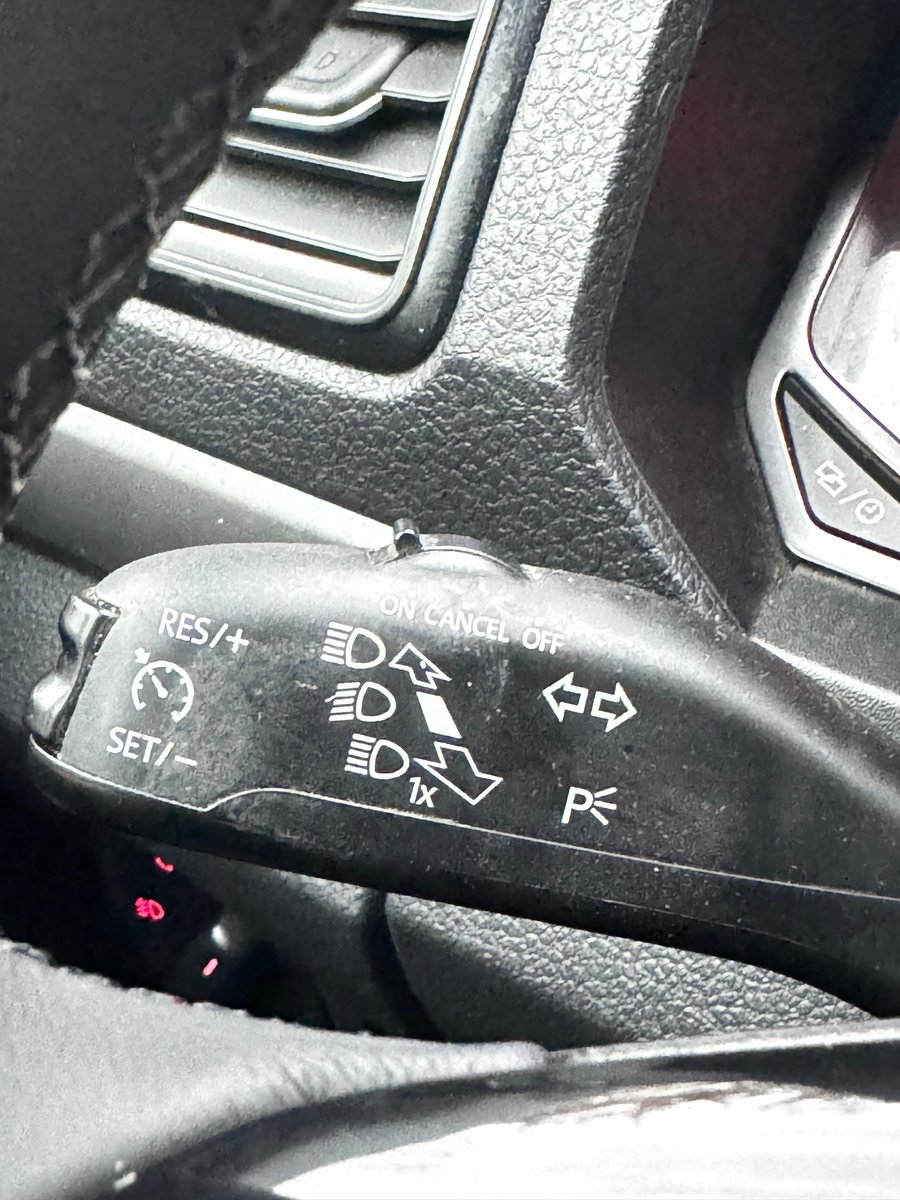 Volkswagen AMAROK 2020 - Imagen 7 de 12