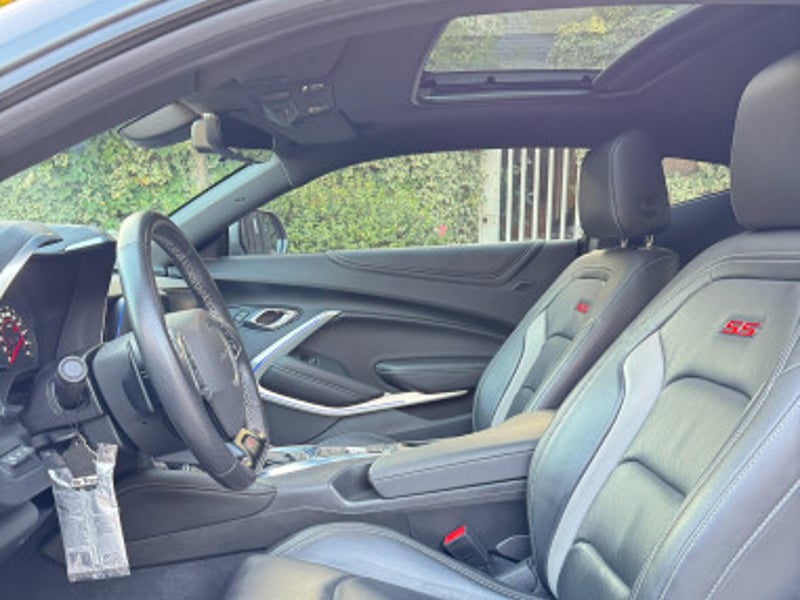 Chevrolet CAMARO 2021 - Imagen 13 de 20