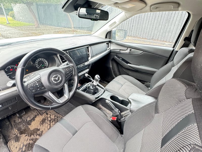 Mazda BT-50 2023 - Imagen 9 de 14