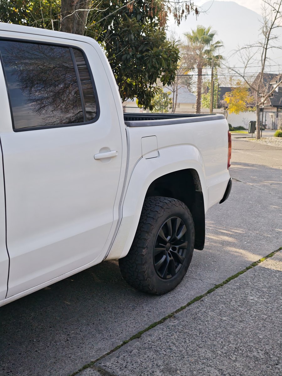 Volkswagen AMAROK 2023 - Imagen 5 de 14