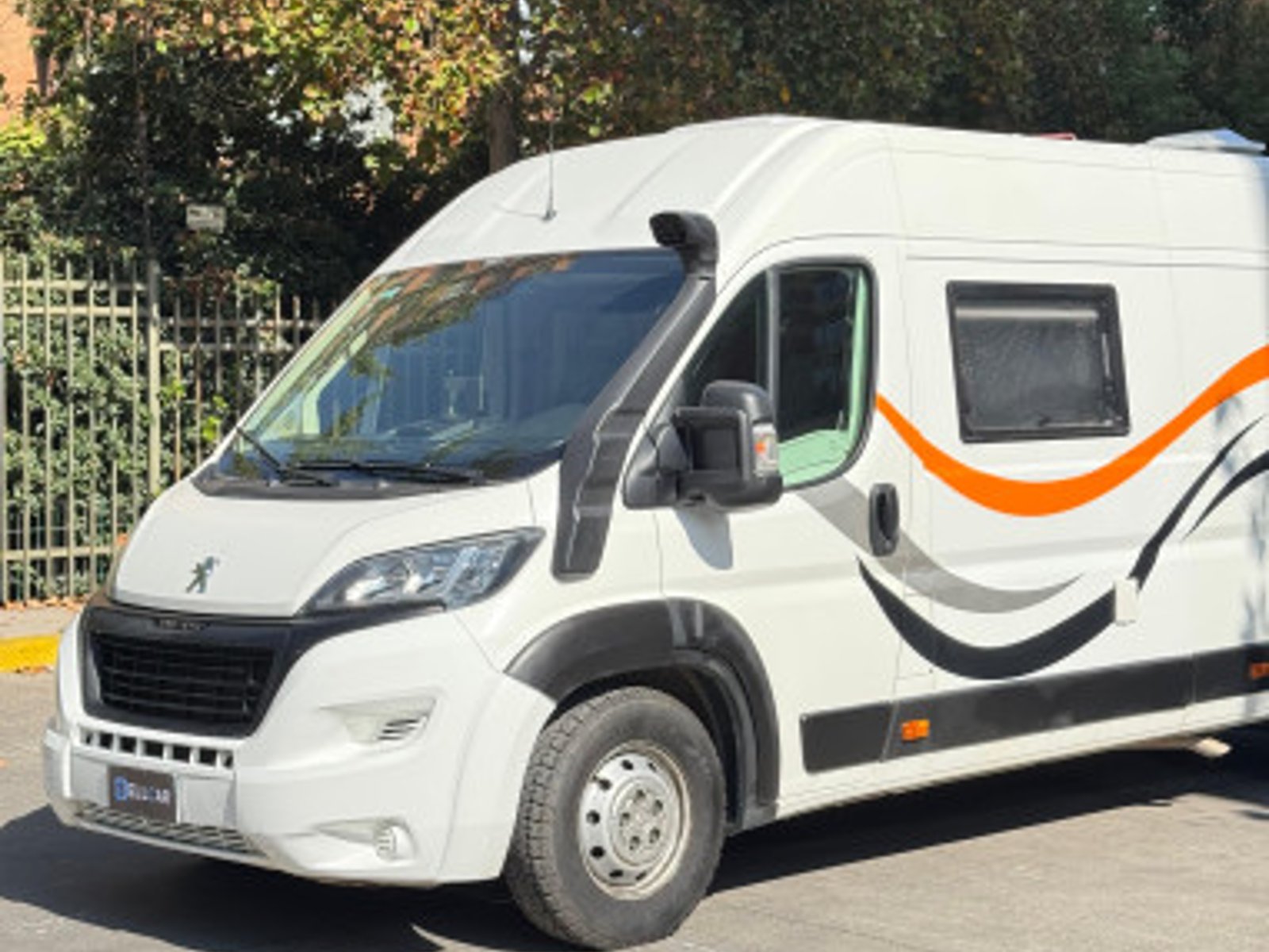 Peugeot BOXER CAMP 2021 - Foto 5 de 18