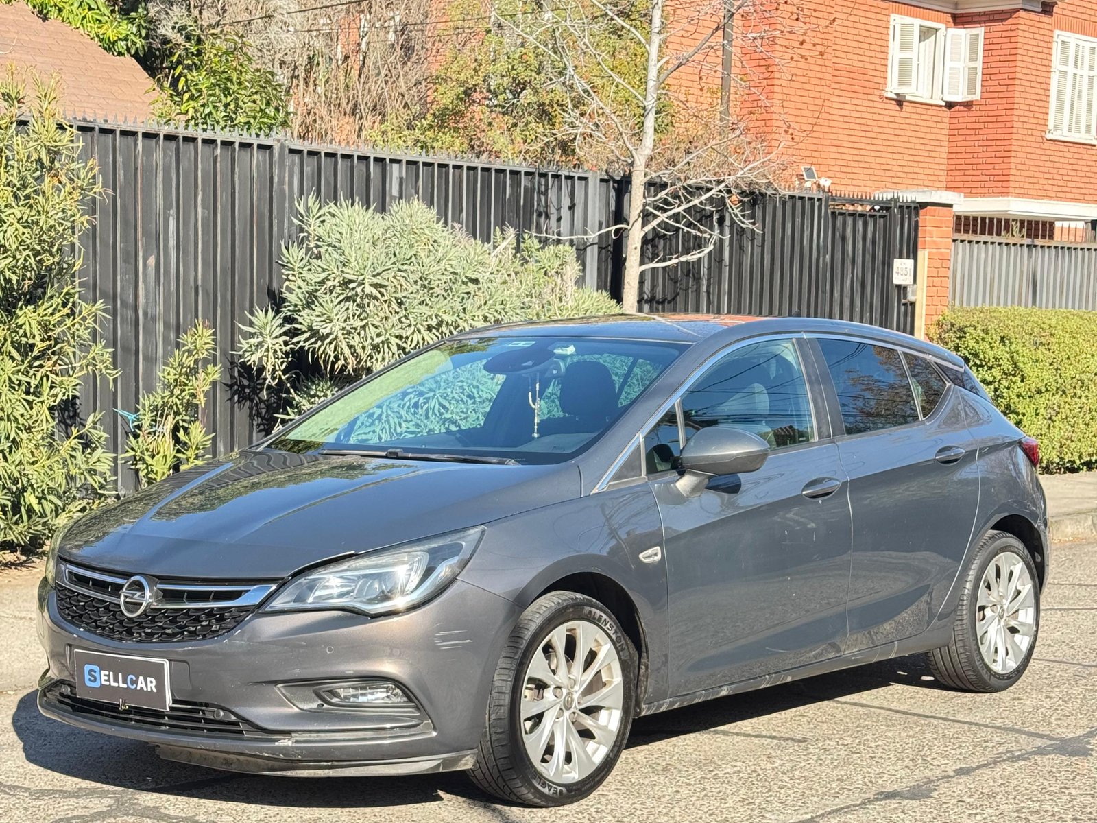 Opel ASTRA 2017 - Foto 2 de 11