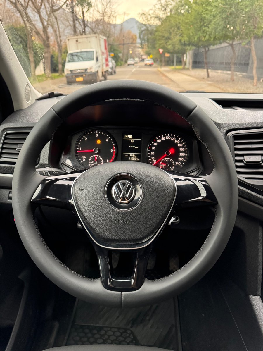 Volkswagen AMAROK 2020 - Imagen 8 de 12