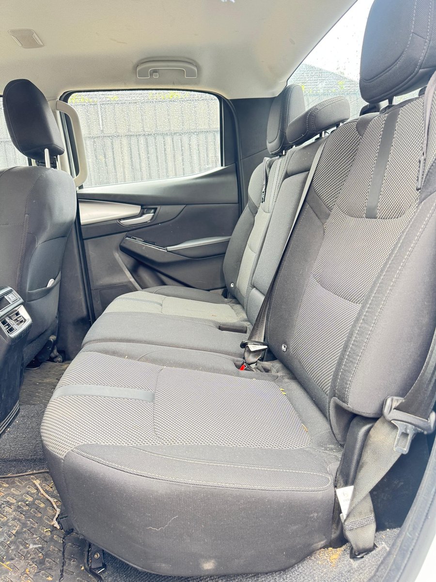 Mazda BT-50 2023 - Imagen 8 de 14