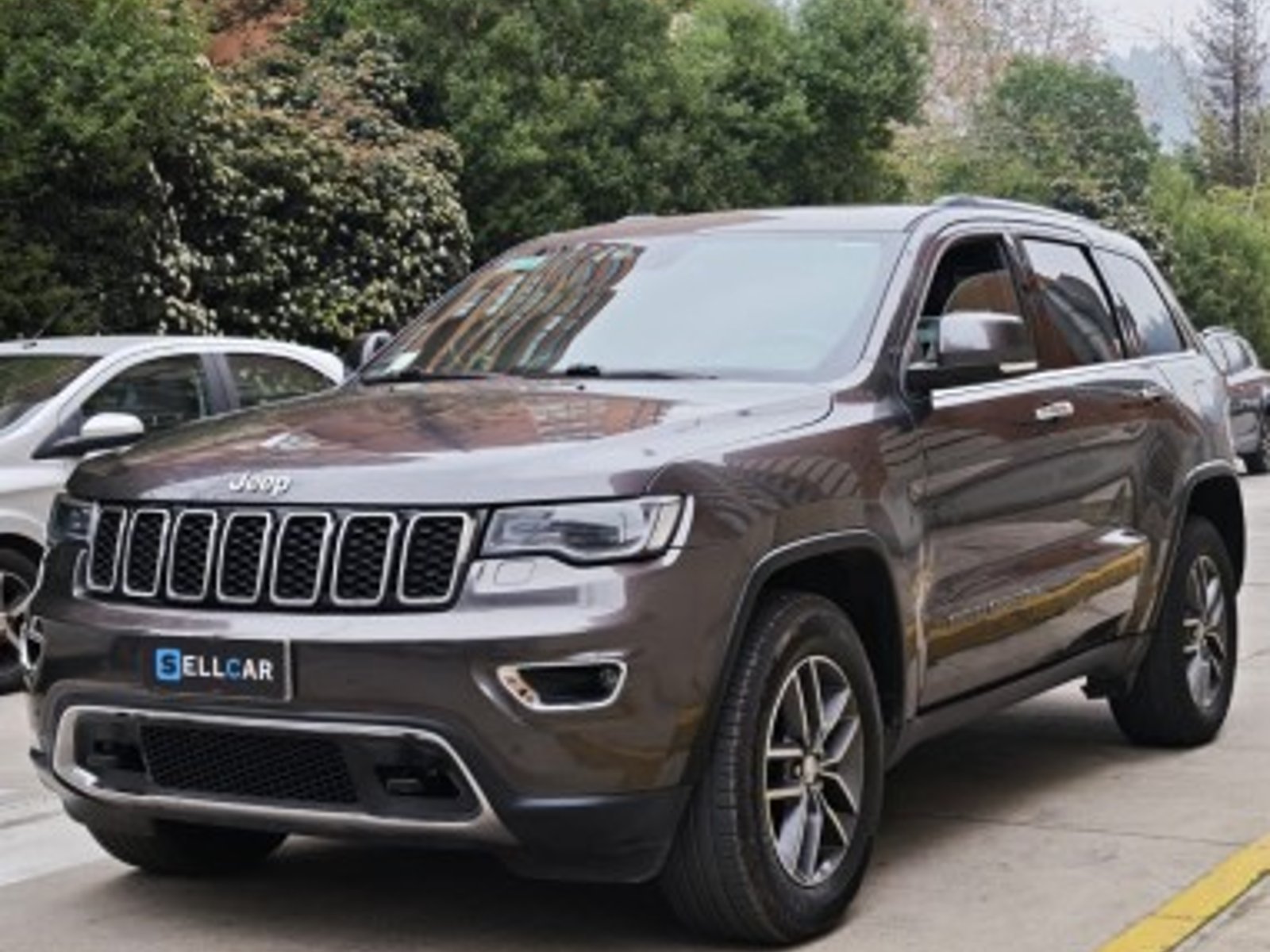 Jeep Grand Cherokee 2018 - Foto 2 de 12