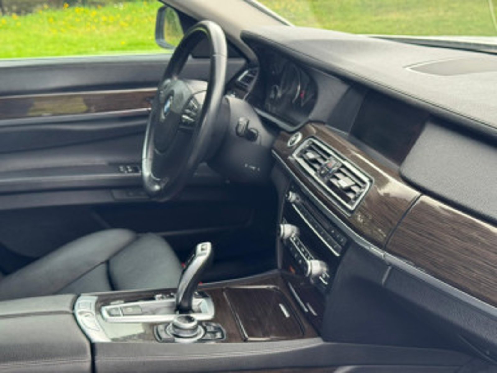BMW 740I 2010 - Imagen 11 de 20