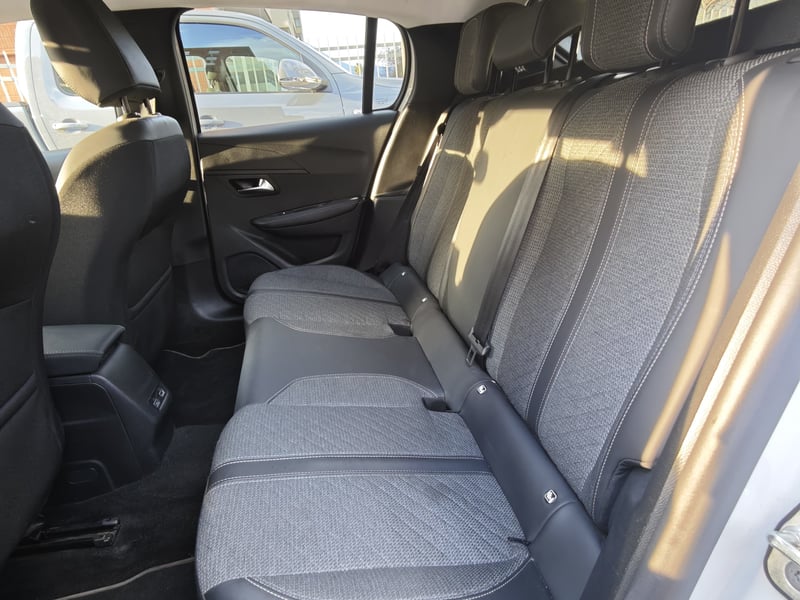 Peugeot 208 2025 - Imagen 14 de 16