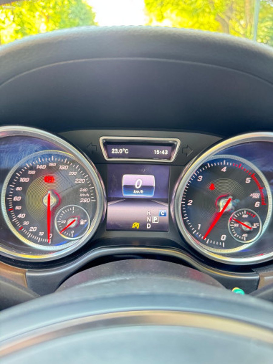 Mercedes-Benz GLE 350D 2019 - Imagen 14 de 16
