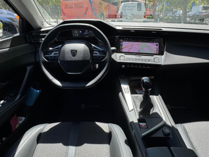 Peugeot 308 2023 - Imagen 14 de 16