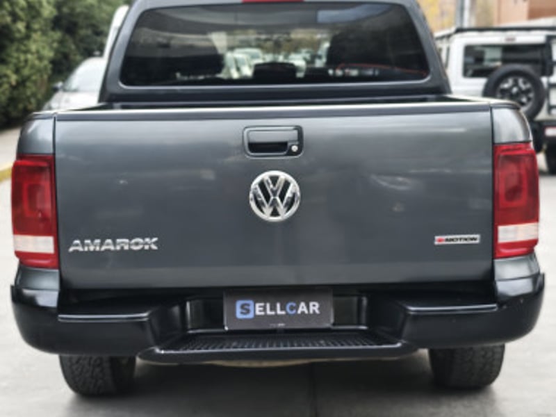 Volkswagen AMAROK TRENDLINE 4X4 2023 - Imagen 7 de 13