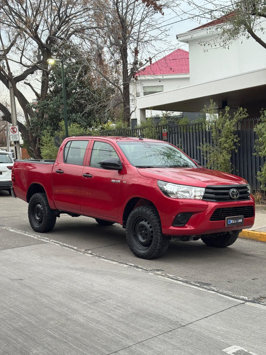 Toyota HILUX 2021 - Imagen 3 de 10