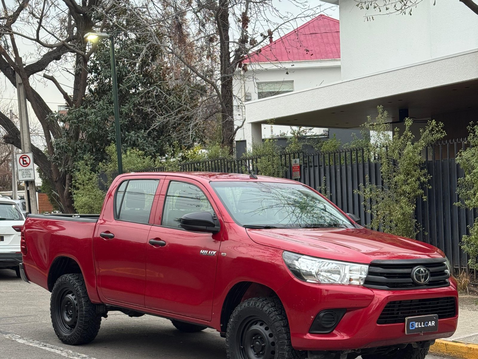 Toyota HILUX 2021 - Foto 3 de 10