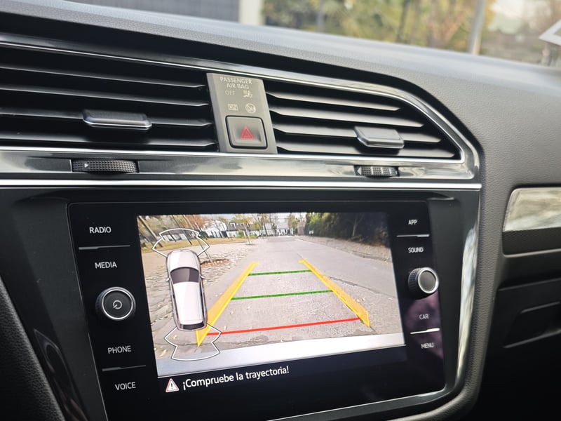 Volkswagen TIGUAN 2023 - Imagen 10 de 17