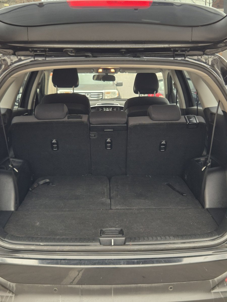 Kia SORENTO 2015 - Imagen 14 de 17