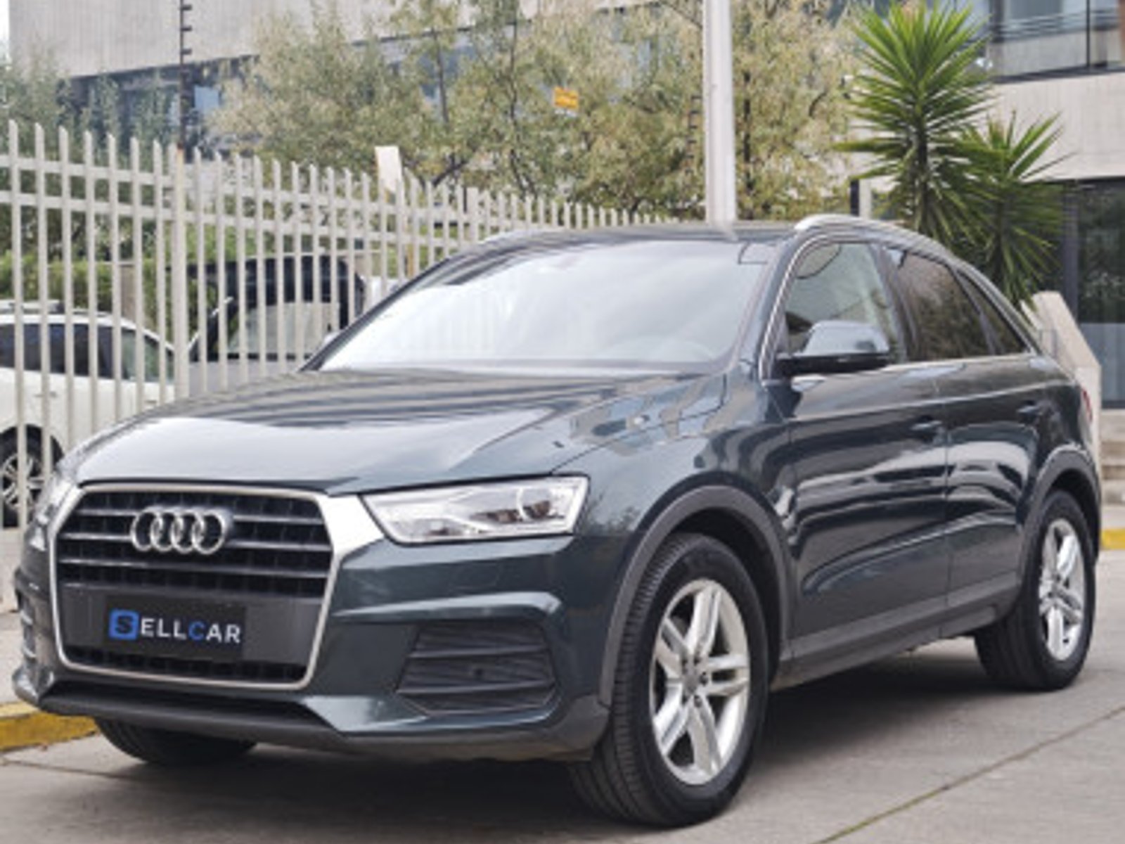 Audi Q3 TFSI 1.4 AT 2018 - Foto 2 de 17