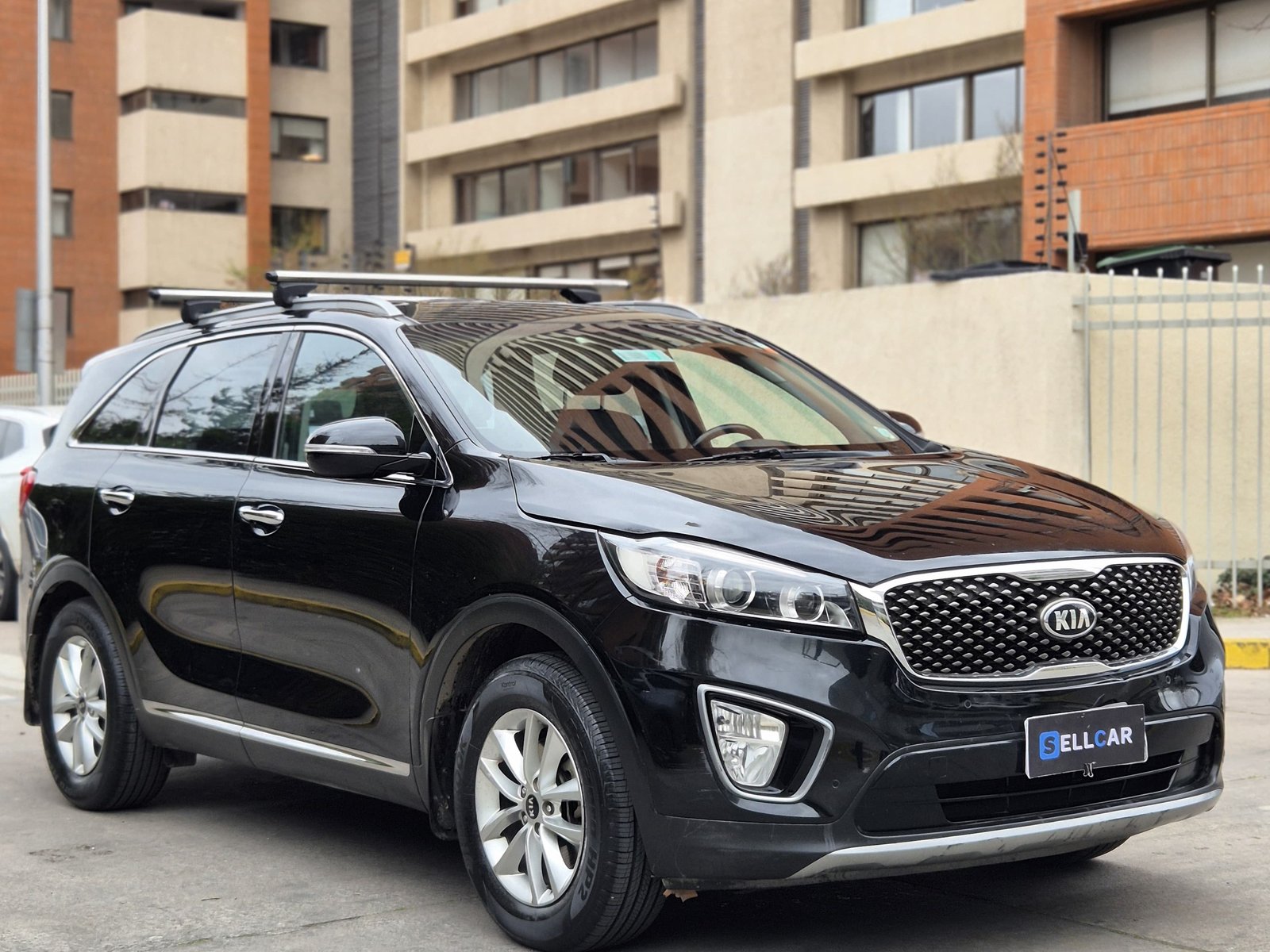 Kia SORENTO 2015 - Foto 3 de 17