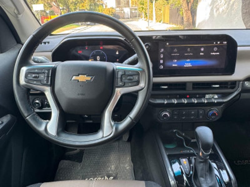 Chevrolet COLORADO 2024 - Imagen 6 de 12