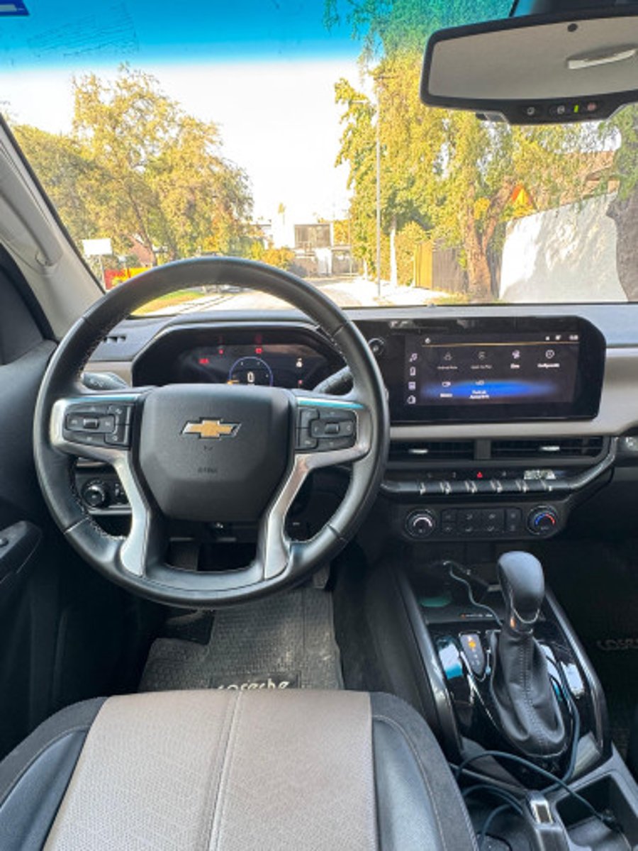 Chevrolet COLORADO 2024 - Imagen 6 de 12