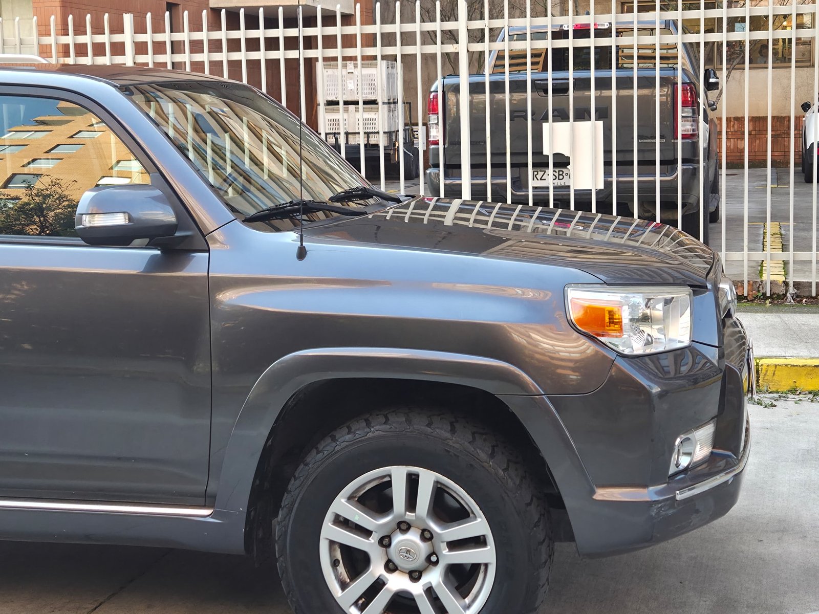 Toyota 4RUNNER 2012 - Foto 5 de 17