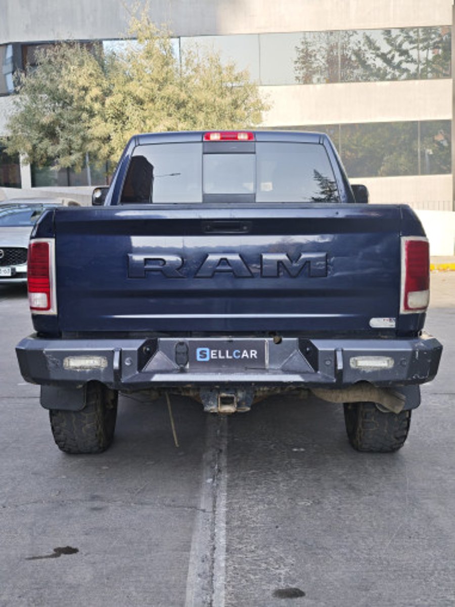 RAM 2500 2019 - Imagen 4 de 12