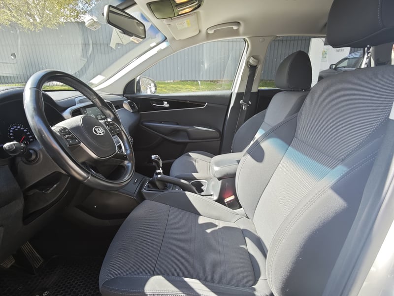 Kia SORENTO 2019 - Imagen 6 de 12