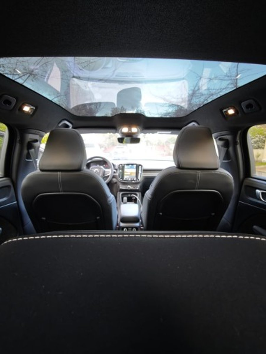 Volvo C40 2024 - Imagen 7 de 12