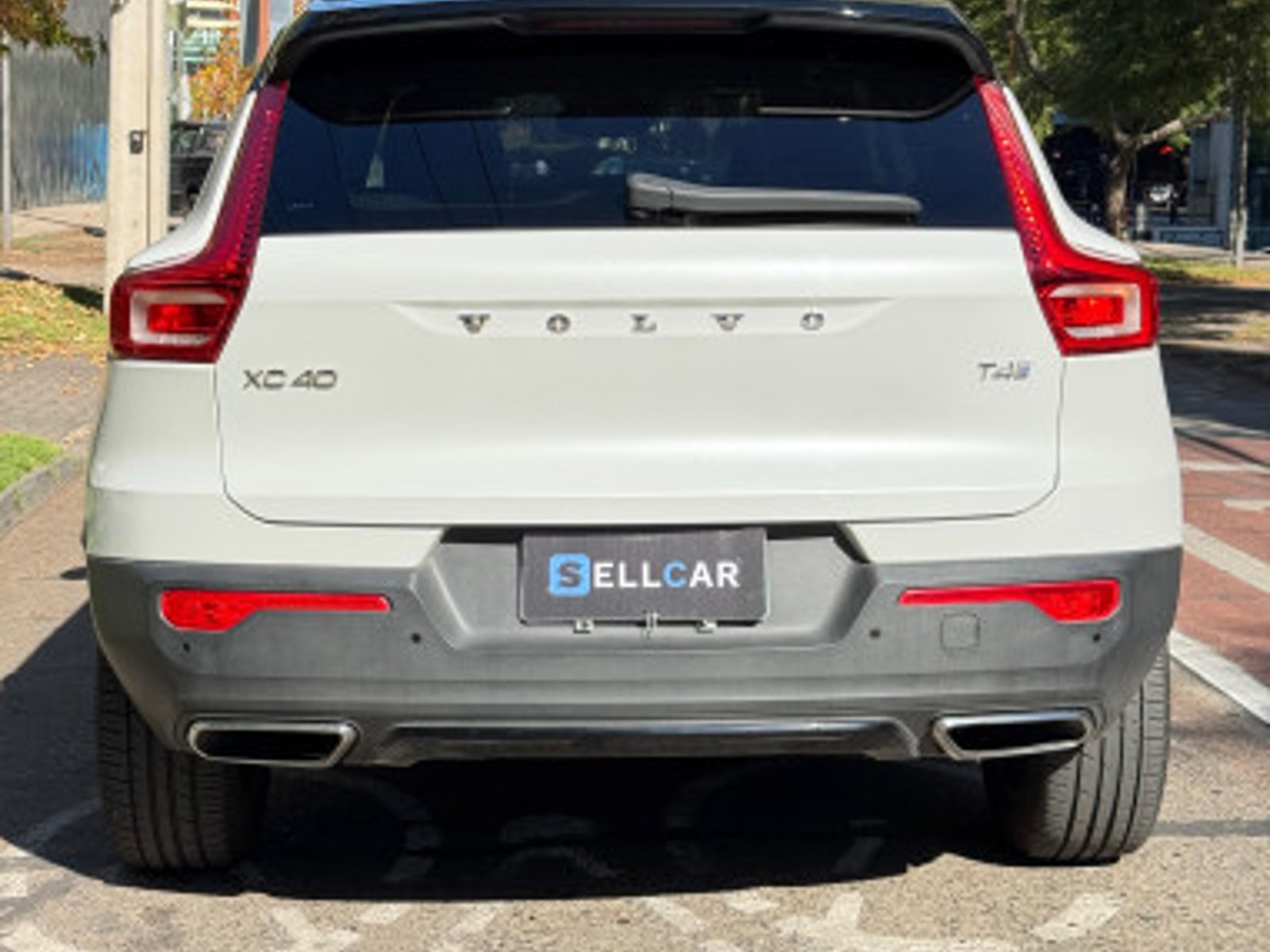 Volvo XC40 2020 - Foto 5 de 13