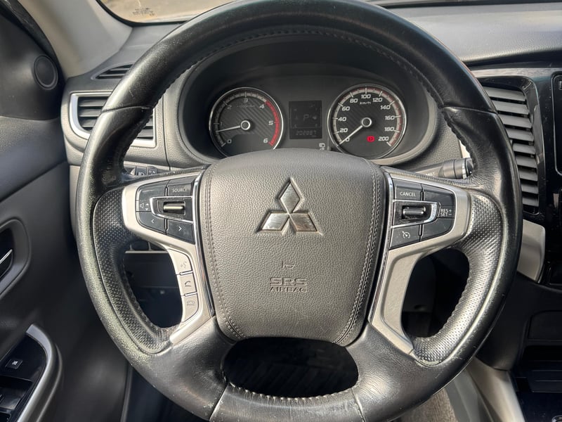 Mitsubishi L200 2018 - Imagen 6 de 17