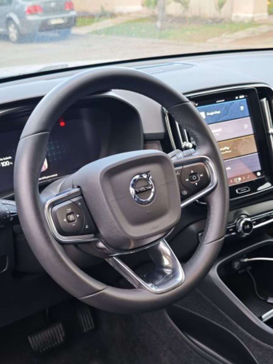 Volvo C40 2024 - Imagen 6 de 12