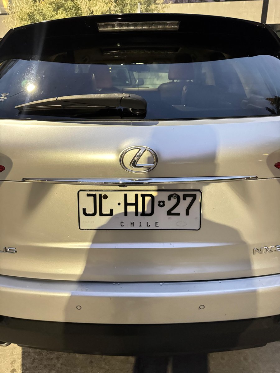 Lexus NX200T 2017 - Imagen 12 de 14