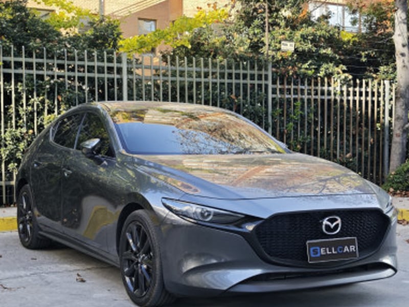 Mazda 3 2025 - Imagen 3 de 12