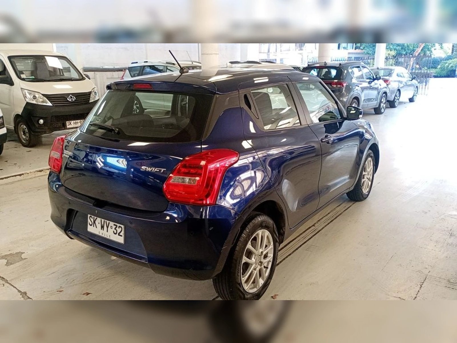 Suzuki SWIFT SPORT Swift  GL SPORT AT 2023 - Foto 5 de 16