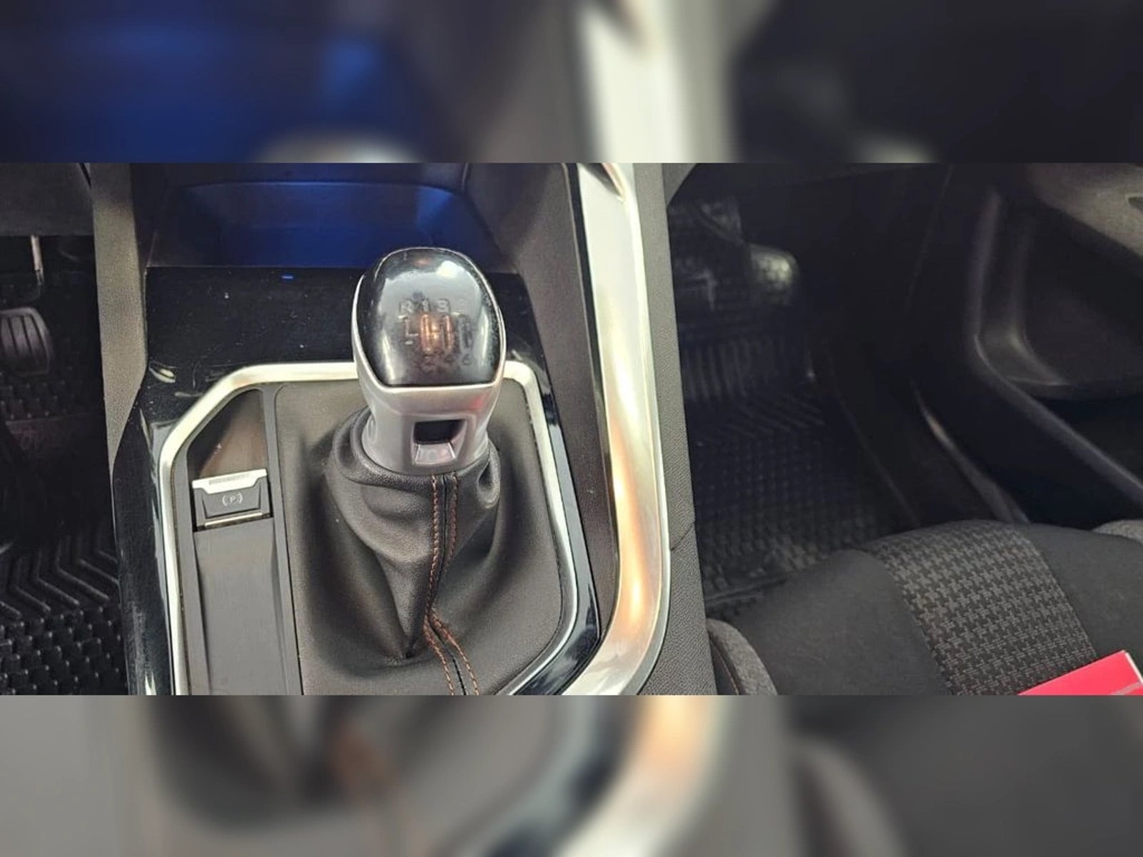 Peugeot 3008 1.5 ACTIVE MT DIESEL 2019 - Imagen 14 de 20