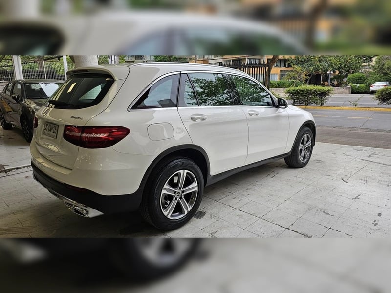 Mercedes-Benz 220 GLC 220 2.1 D 4x4 AT 2020 - Imagen 6 de 20