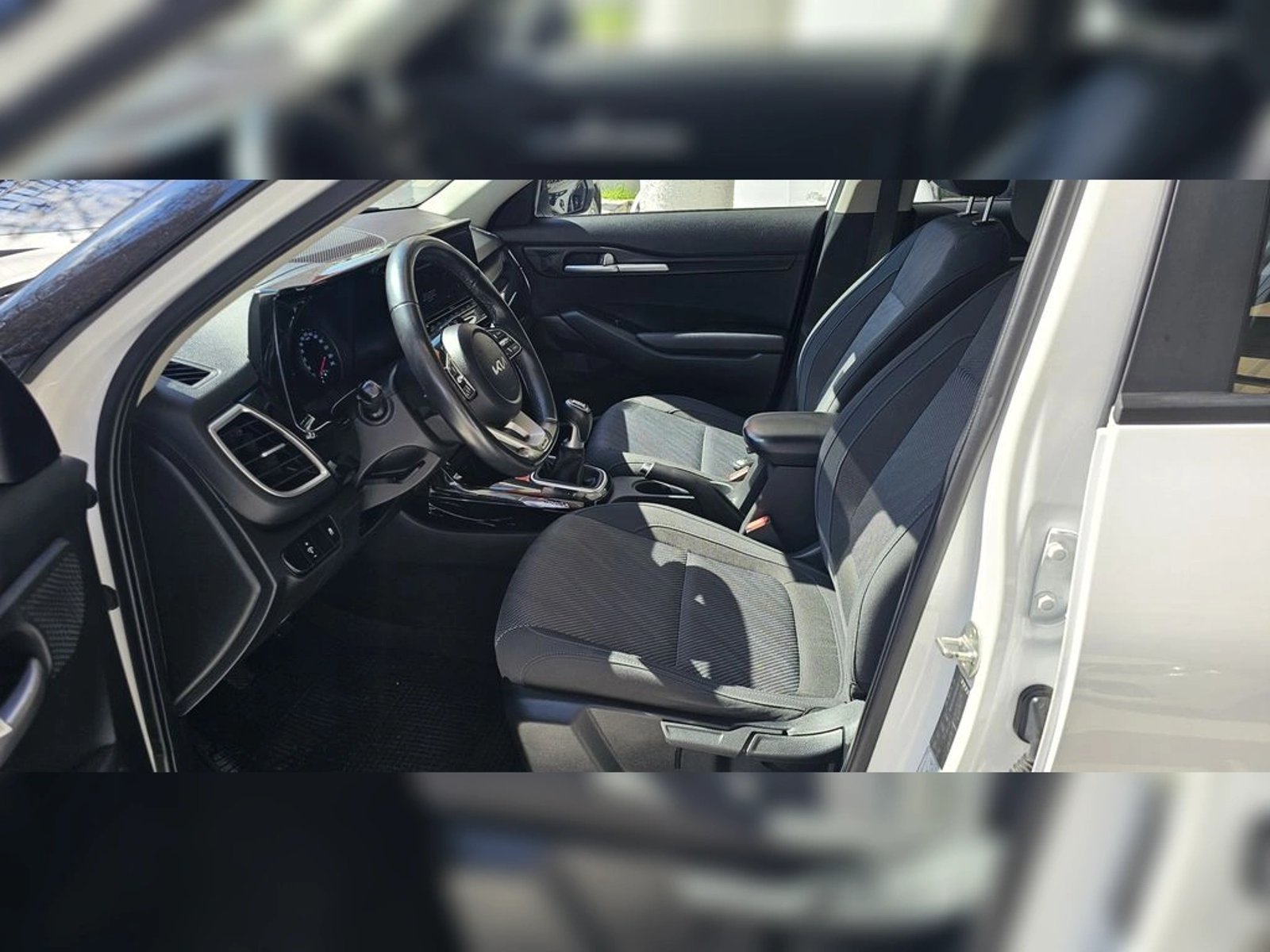 Kia STINGER kia seltos 1.6 EX MT | 2023 2023 - Foto 4 de 17