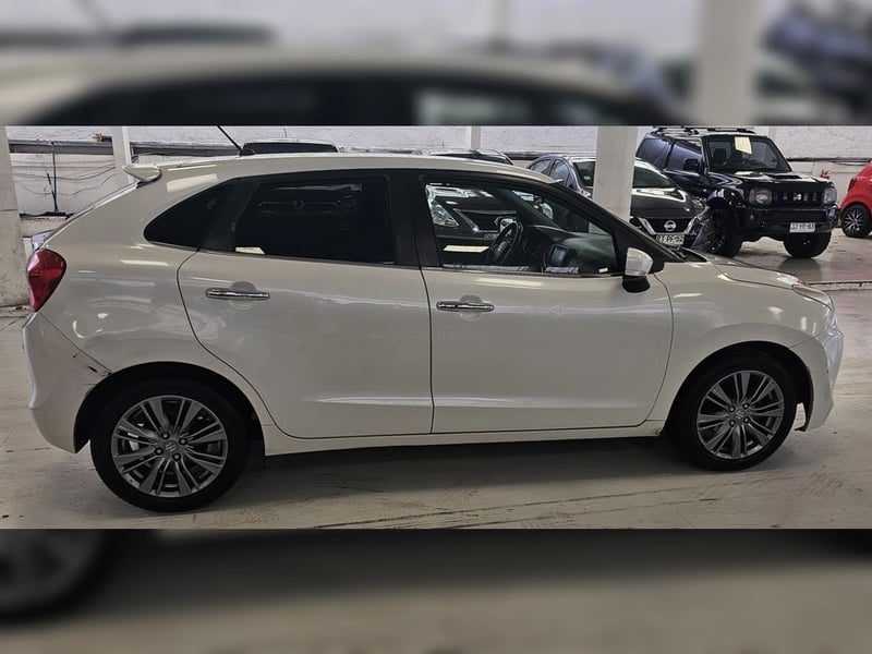 Suzuki BALENO Baleno glx at 2017 - Imagen 14 de 20