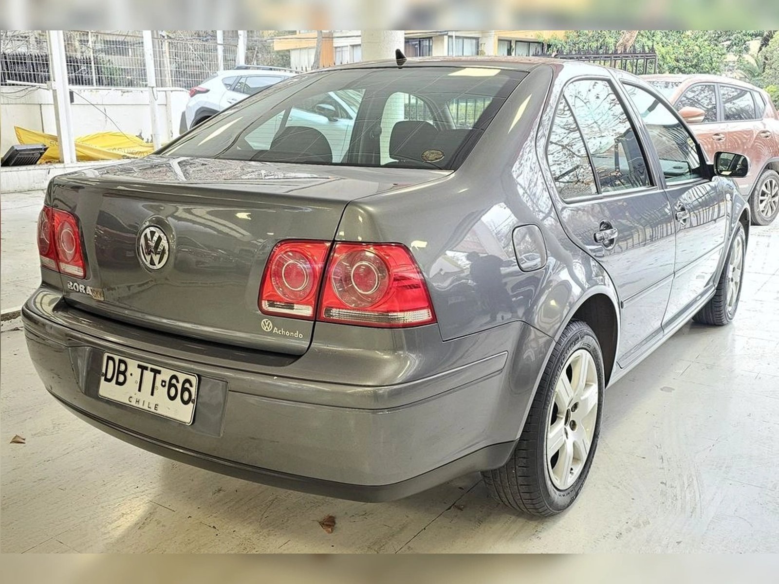 Volkswagen BORA A4 TRENDLINE SKY 2011 - Imagen 9 de 20
