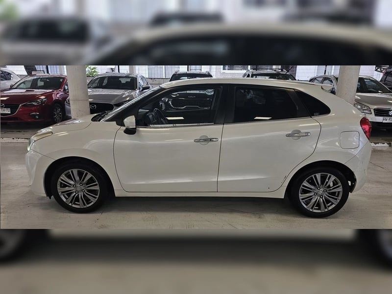 Suzuki BALENO Baleno glx at 2017 - Imagen 9 de 20