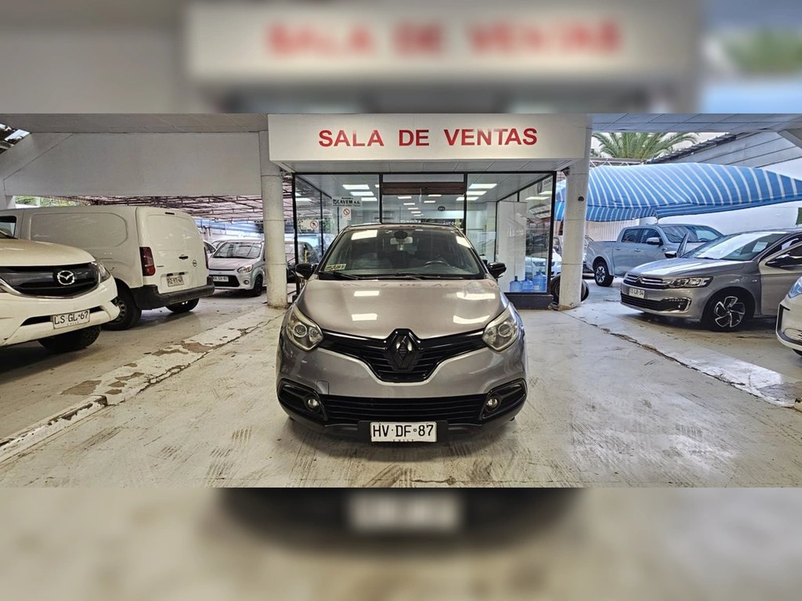 Renault CAPTUR dinamique 2016 - Foto 2 de 17