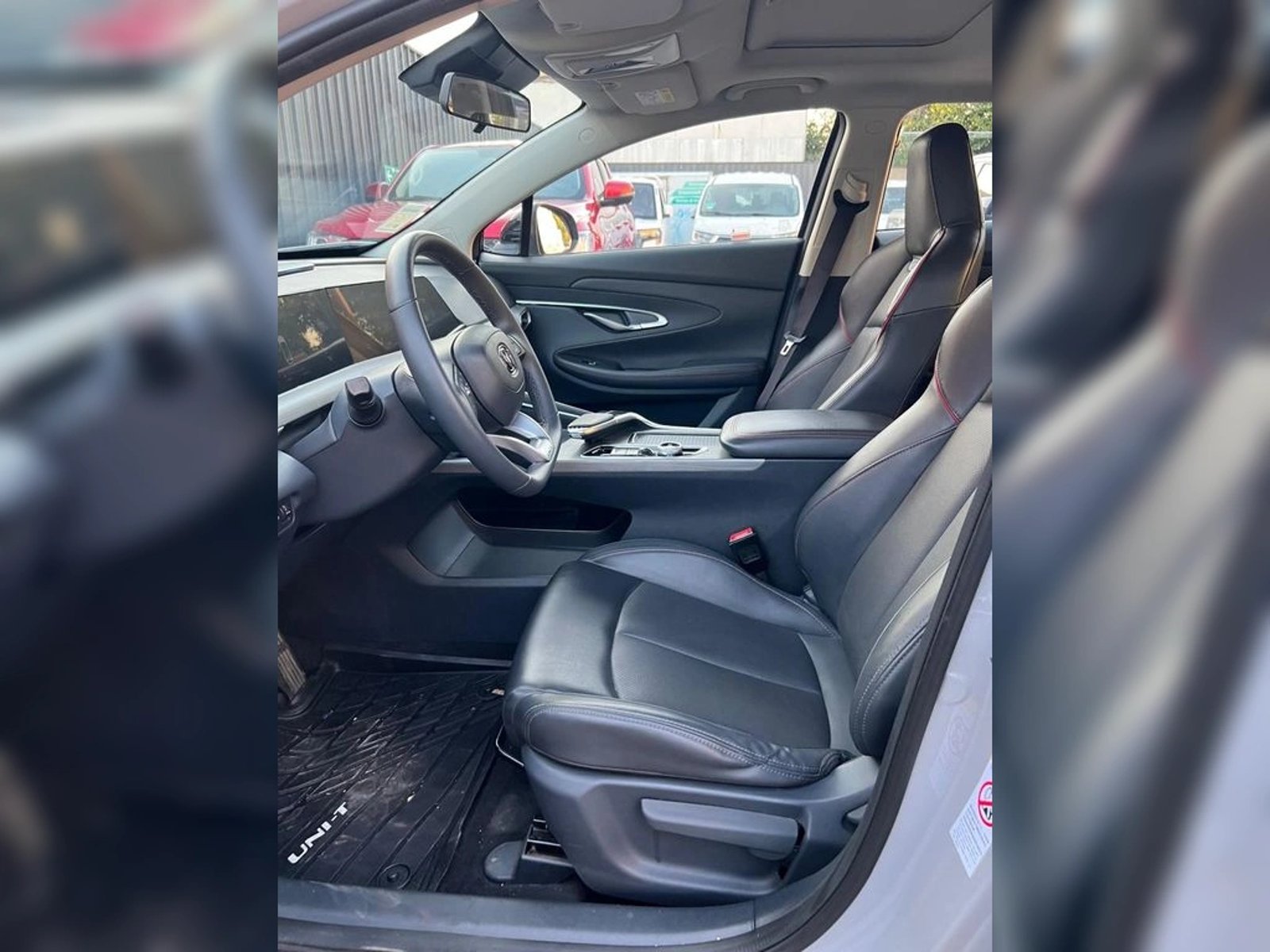 CHANGAN UNI-T LUXURY 1.5 AUT 2024 - Imagen 11 de 15