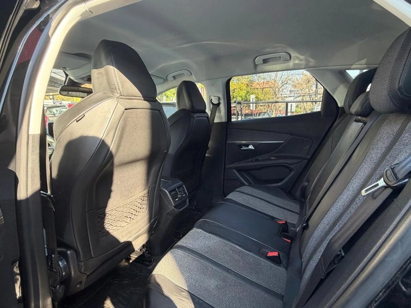 Peugeot 3008 ALLURE 2018 - Imagen 12 de 12