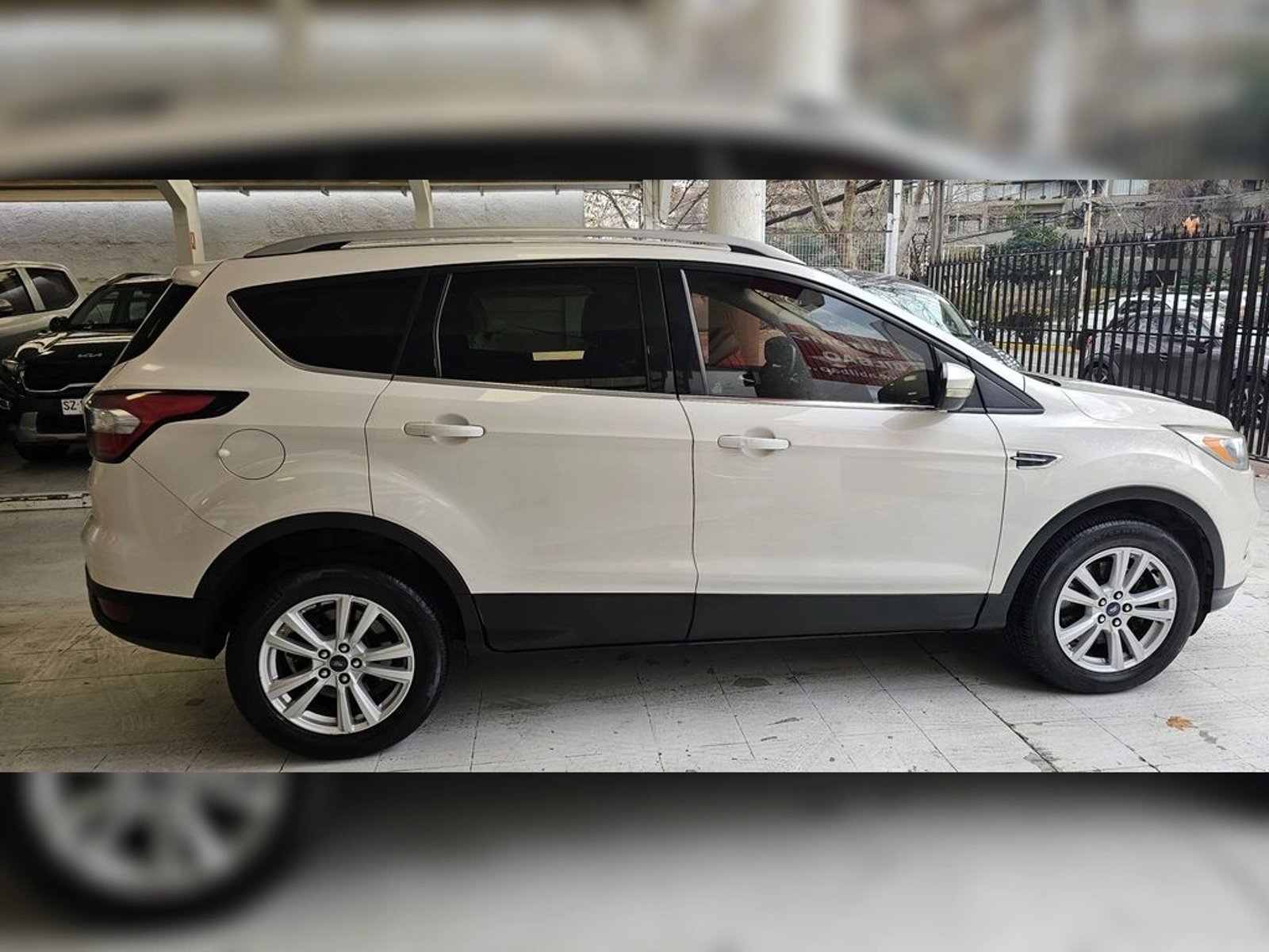 Ford T ESCAPE 2.0 2017 - Imagen 8 de 19