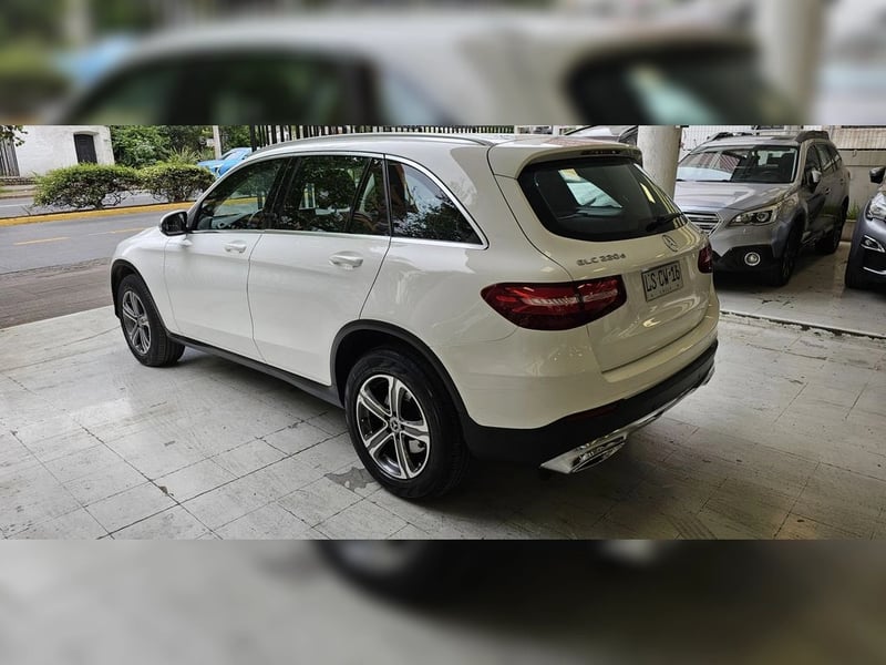 Mercedes-Benz 220 GLC 220 2.1 D 4x4 AT 2020 - Imagen 14 de 20