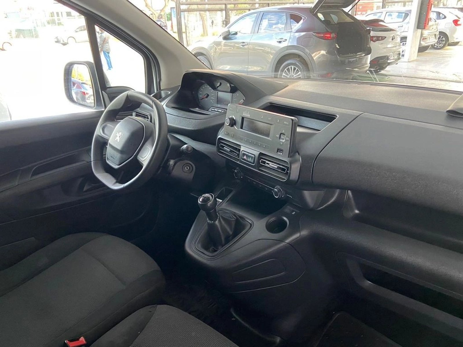 PEUGEOT PARTNER 1.6 MT AC 2AB BT DIESEL 2021 - Imagen 7 de 17